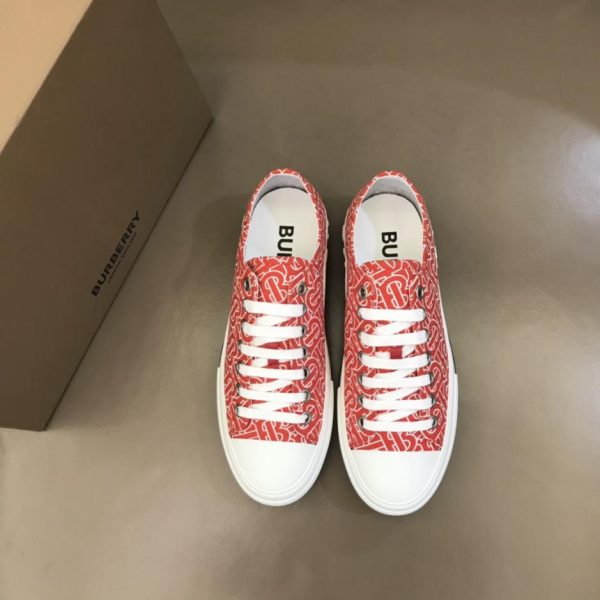 repliche,replica,perfette,siti di,affidabili,migliori siti,dove comprare,1:1,scarpe da ginnastica Classiche sneakers basse da uomo di Burberr