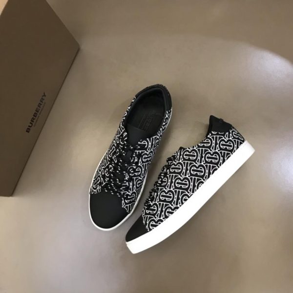 repliche,replica,perfette,siti di,affidabili,migliori siti,dove comprare,1:1,scarpe da ginnastica Classiche sneakers basse da uomo di Burberr