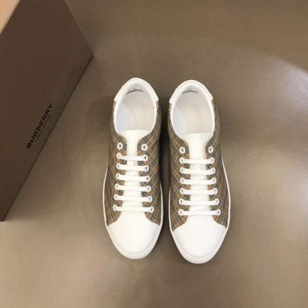 repliche,replica,perfette,siti di,affidabili,migliori siti,dove comprare,1:1,scarpe da ginnastica Classiche sneakers basse da uomo di Burberr