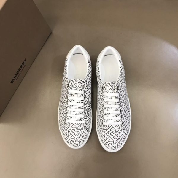 repliche,replica,perfette,siti di,affidabili,migliori siti,dove comprare,1:1,scarpe da ginnastica Classiche sneakers basse da uomo di Burberr