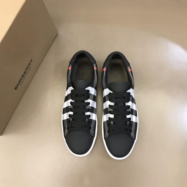 repliche,replica,perfette,siti di,affidabili,migliori siti,dove comprare,1:1,scarpe da ginnastica Classiche sneakers basse da uomo di Burberr