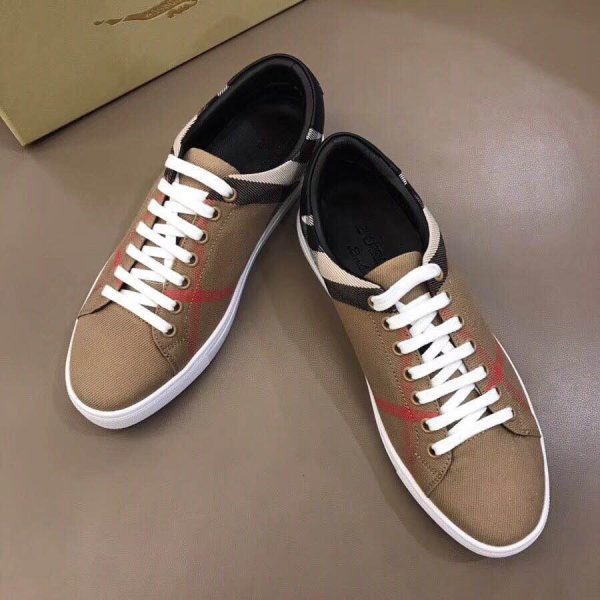 repliche,replica,perfette,siti di,affidabili,migliori siti,dove comprare,1:1,scarpe da ginnastica Sito ufficiale Burberr nuovo stile