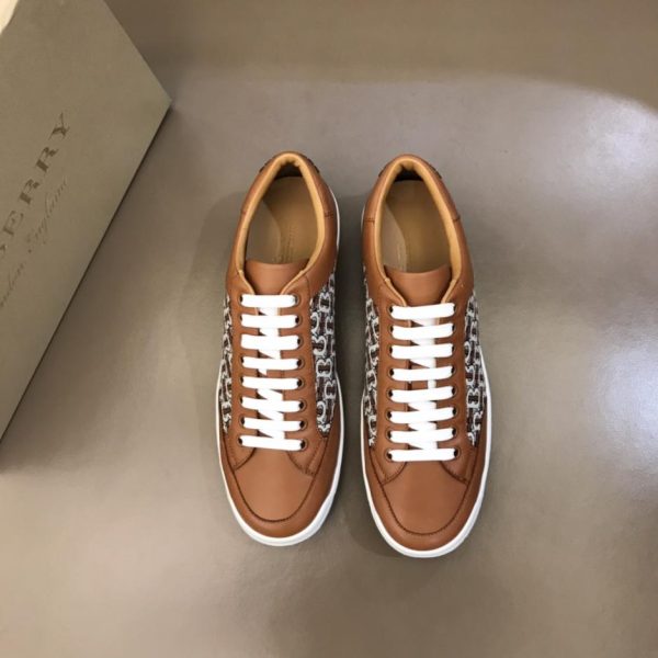 repliche,replica,perfette,siti di,affidabili,migliori siti,dove comprare,1:1,scarpe da ginnastica Classiche sneakers basse da uomo di Burberr