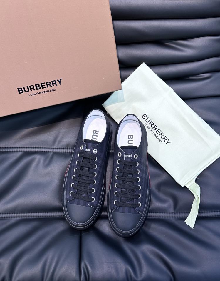 repliche,replica,perfette,siti di,affidabili,migliori siti,dove comprare,1:1,scarpe da ginnastica Classiche sneakers basse da uomo di Burberr repliche,replica,perfette,siti di,affidabili,migliori siti,dove comprare,1:1,scarpe da ginnastica Classiche sneakers basse da uomo di Burberr
