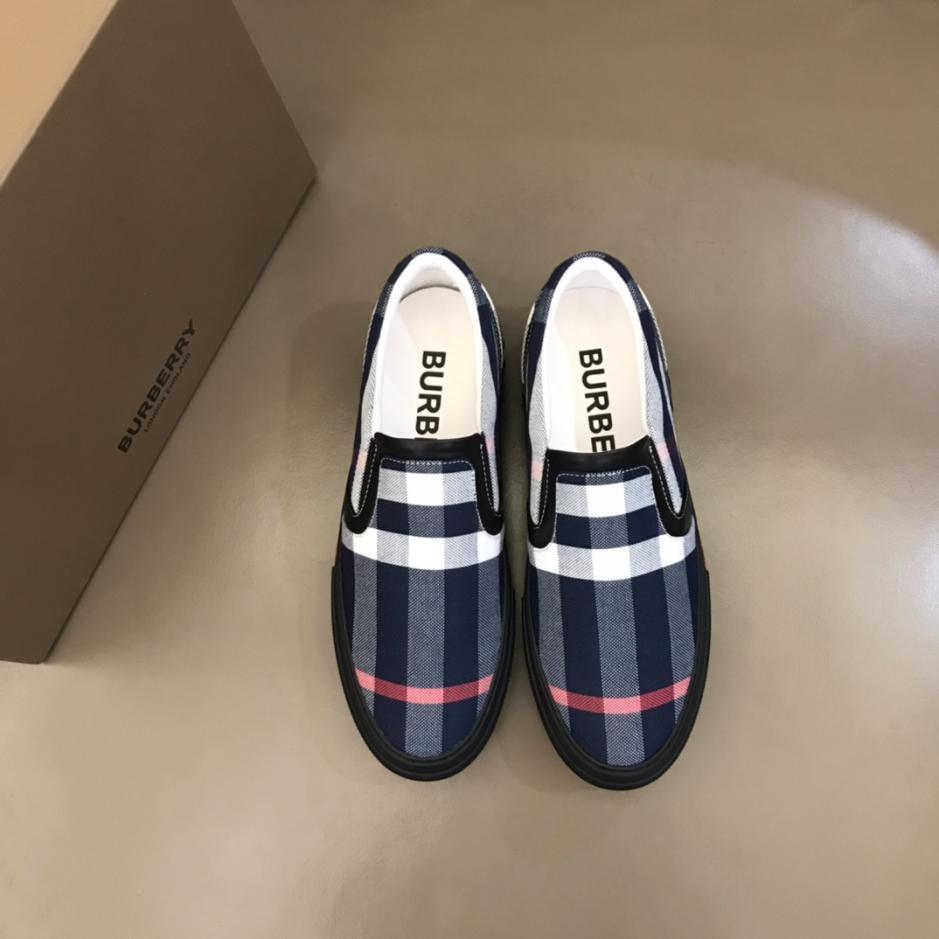 repliche,replica,perfette,siti di,affidabili,migliori siti,dove comprare,1:1,scarpe da ginnastica Classiche sneakers basse da uomo di Burberr repliche,replica,perfette,siti di,affidabili,migliori siti,dove comprare,1:1,scarpe da ginnastica Classiche sneakers basse da uomo di Burberr