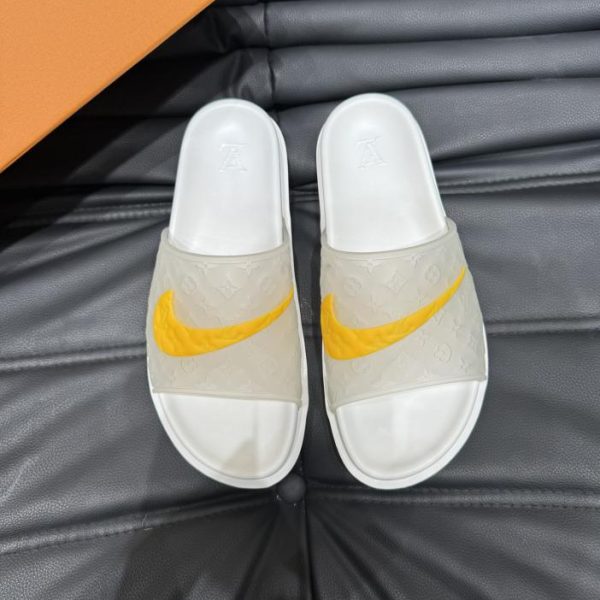 Pantofole di lusso di fascia alta LOUIS VUITTON