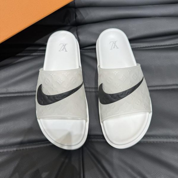 Pantofole di lusso di fascia alta LOUIS VUITTON