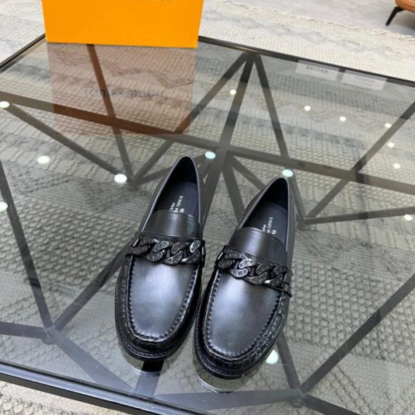 LOUIS VUITTON Mocassini Major realizzati a mano