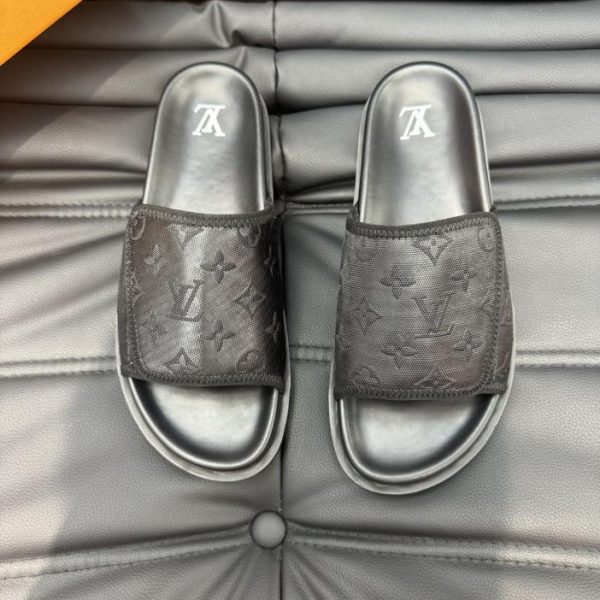 Pantofole di lusso di fascia alta LOUIS VUITTON