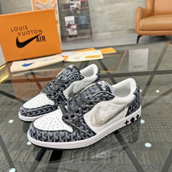 LOUIS VUITTON è il top per l'acquisto di sneakers sportive congiunte
