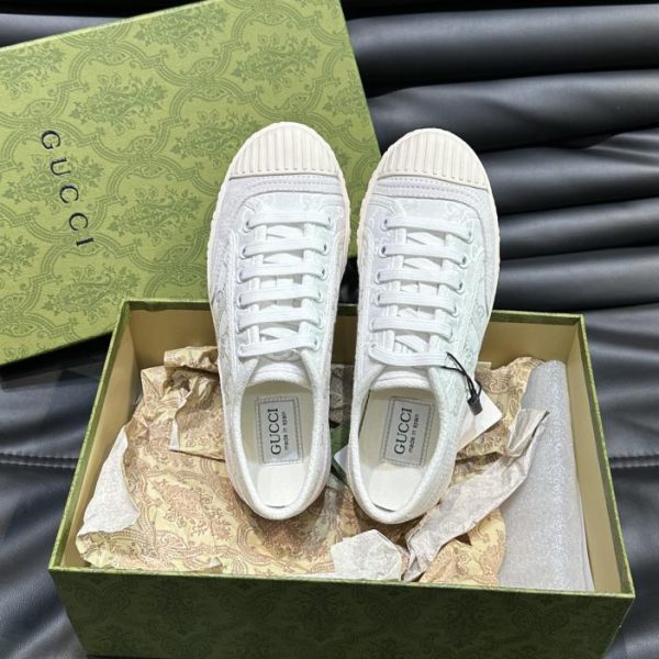 repliche,replica,perfette,siti di,affidabili,migliori siti,dove comprare,1:1,scarpe da ginnastica Gucci abbina sneakers basse in tela stringate