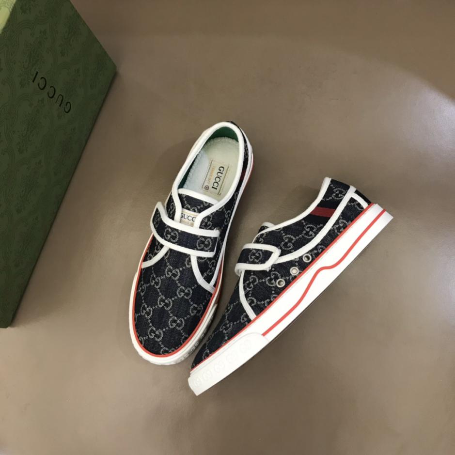 repliche,replica,perfette,siti di,affidabili,migliori siti,dove comprare,1:1,scarpe da ginnastica Coppia di scarpe in tela Gucci Tennis serie 1977 repliche,replica,perfette,siti di,affidabili,migliori siti,dove comprare,1:1,scarpe da ginnastica Coppia di scarpe in tela Gucci Tennis serie 1977
