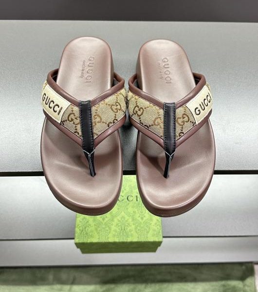 repliche,replica,perfette,siti di,affidabili,migliori siti,dove comprare,1:1,scarpe da ginnastica [Modello Gucci Coppia] Pantofole GG