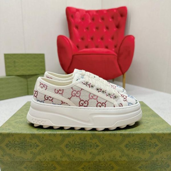 Le ultime scarpe da ginnastica di Gucci