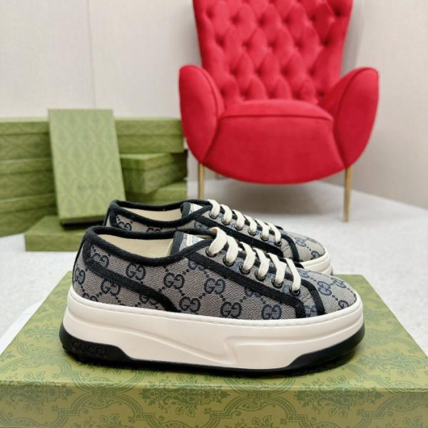 repliche,replica,perfette,siti di,affidabili,migliori siti,dove comprare,1:1,scarpe da ginnastica Le ultime scarpe da ginnastica di Gucci