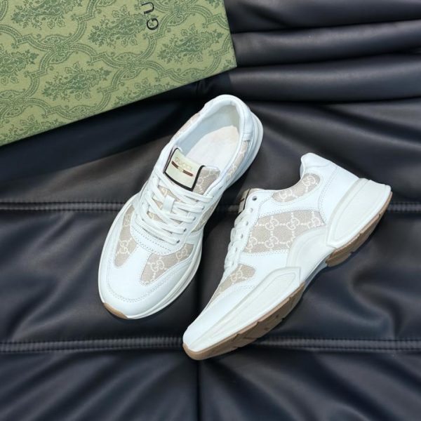 Sneakers GUCCI da uomo in pelle GG