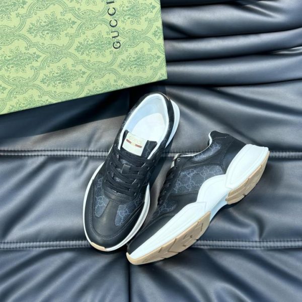 Sneakers GUCCI da uomo in pelle GG