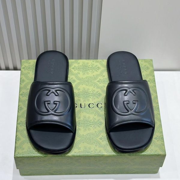 Gucci Lido Ciabatte Doppia G ad incastro da uomo