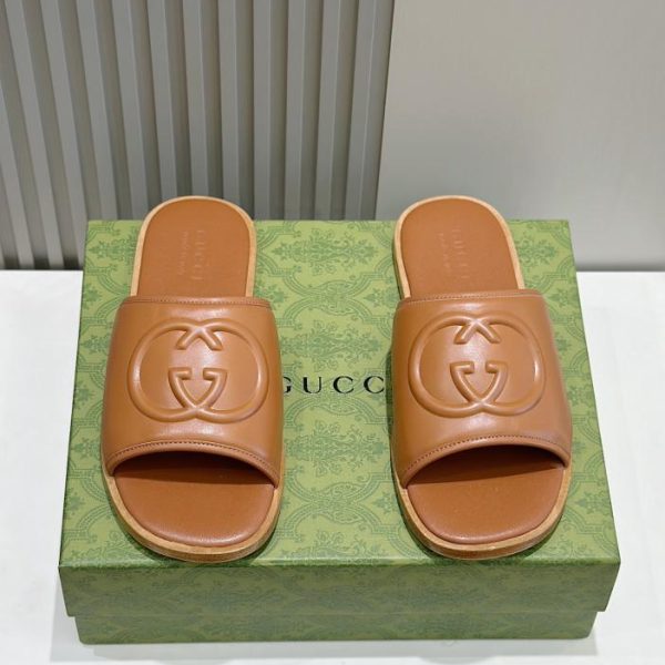 repliche,replica,perfette,siti di,affidabili,migliori siti,dove comprare,1:1,scarpe da ginnastica Gucci Lido Ciabatte Doppia G ad incastro da uomo