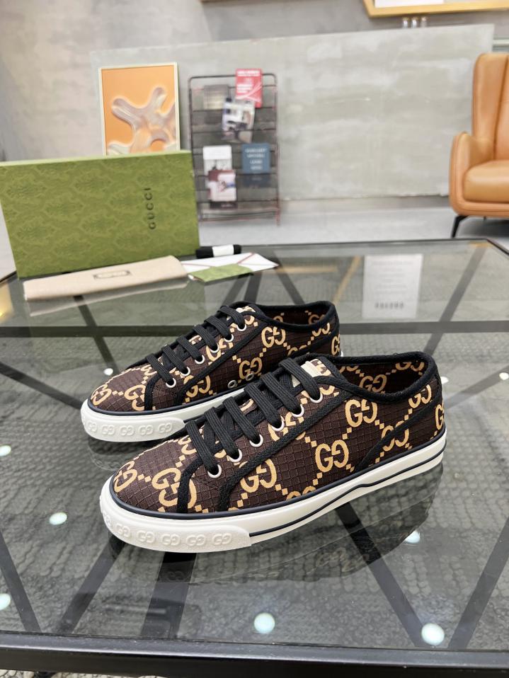 repliche,replica,perfette,siti di,affidabili,migliori siti,dove comprare,1:1,scarpe da ginnastica Sincronizzazione del contatore acquisti superiore di Gucci repliche,replica,perfette,siti di,affidabili,migliori siti,dove comprare,1:1,scarpe da ginnastica Sincronizzazione del contatore acquisti superiore di Gucci