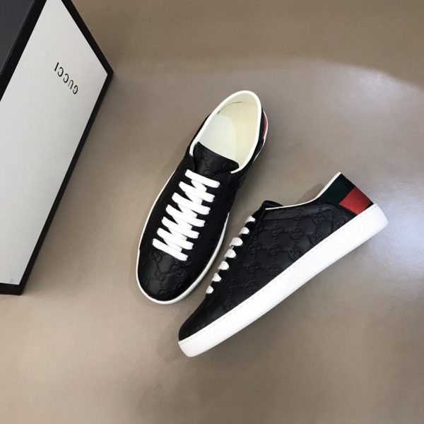 repliche,replica,perfette,siti di,affidabili,migliori siti,dove comprare,1:1,scarpe da ginnastica Spedite le ultime scarpe GUCCI