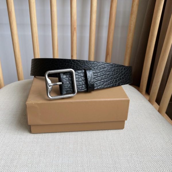 repliche,replica,perfette,siti di,affidabili,migliori siti,dove comprare,1:1,scarpe da ginnastica La larghezza del bancone Burberry è di 3,5 cm