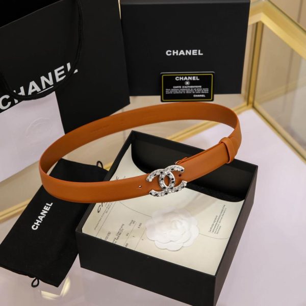 repliche,replica,perfette,siti di,affidabili,migliori siti,dove comprare,1:1,scarpe da ginnastica Chanel 24s cc 3,0 cm