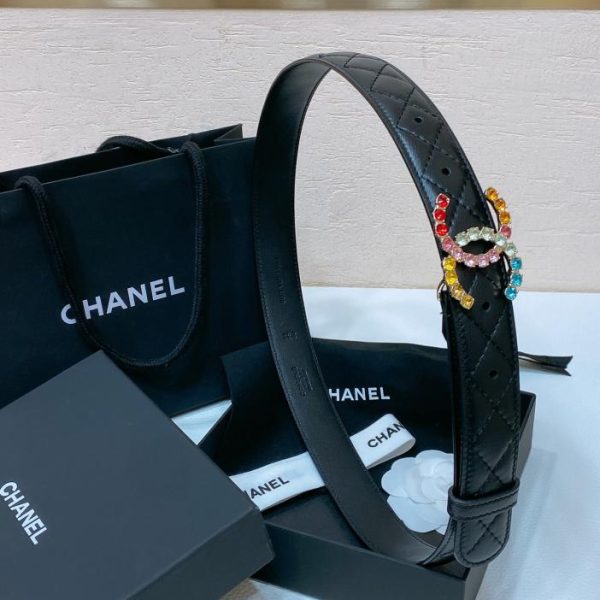 repliche,replica,perfette,siti di,affidabili,migliori siti,dove comprare,1:1,scarpe da ginnastica Chanel 24c/strass 3,0 cm