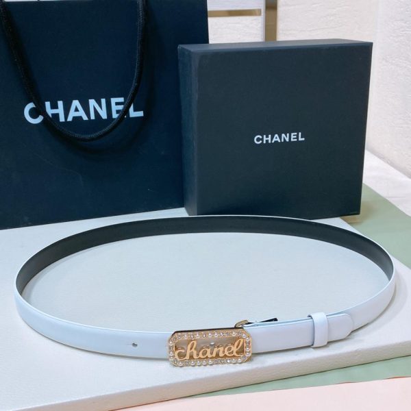 repliche,replica,perfette,siti di,affidabili,migliori siti,dove comprare,1:1,scarpe da ginnastica Chanel 24s cc/perla strass 2,0 cm