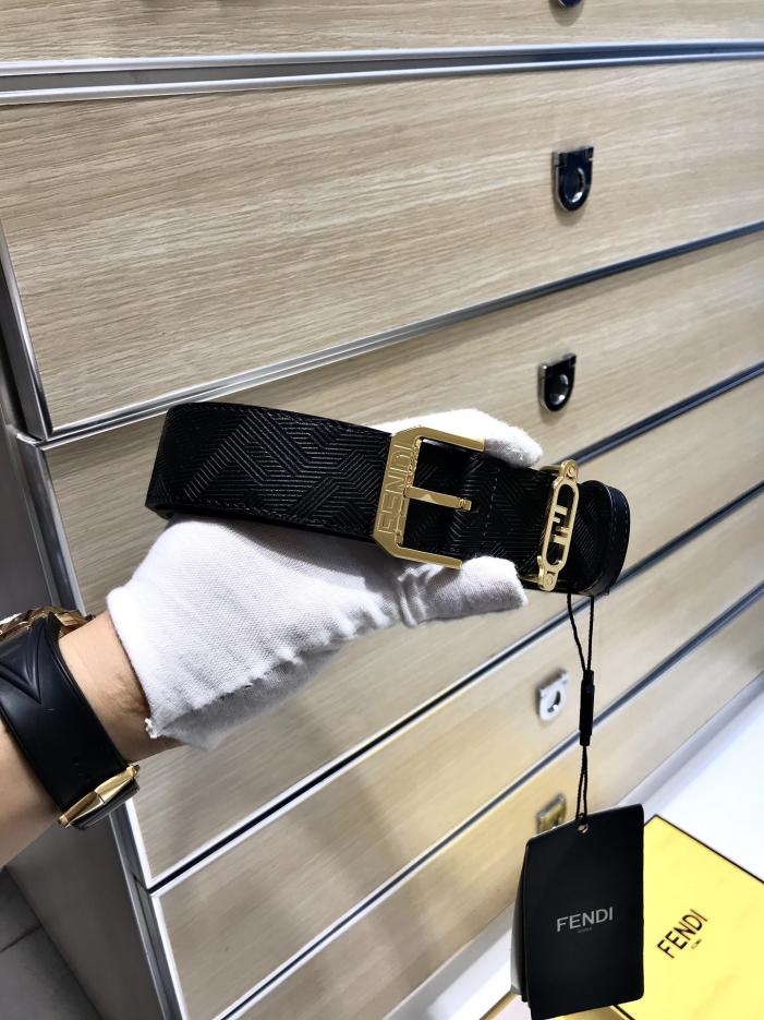 repliche,replica,perfette,siti di,affidabili,migliori siti,dove comprare,1:1,scarpe da ginnastica Nuova cintura larga FD 35MM repliche,replica,perfette,siti di,affidabili,migliori siti,dove comprare,1:1,scarpe da ginnastica Nuova cintura larga FD 35MM