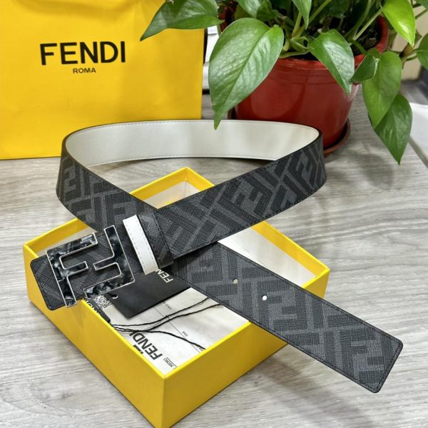 repliche,replica,perfette,siti di,affidabili,migliori siti,dove comprare,1:1,scarpe da ginnastica Cintura reversibile FENDI a doppio passante larga 4,0 cm