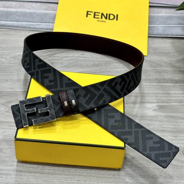repliche,replica,perfette,siti di,affidabili,migliori siti,dove comprare,1:1,scarpe da ginnastica Cintura reversibile FENDI a doppio passante larga 4,0 cm
