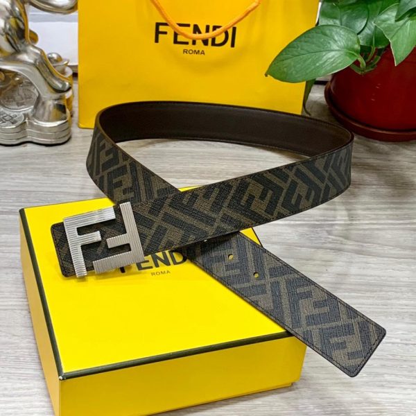 repliche,replica,perfette,siti di,affidabili,migliori siti,dove comprare,1:1,scarpe da ginnastica Cintura reversibile FENDI a doppio passante