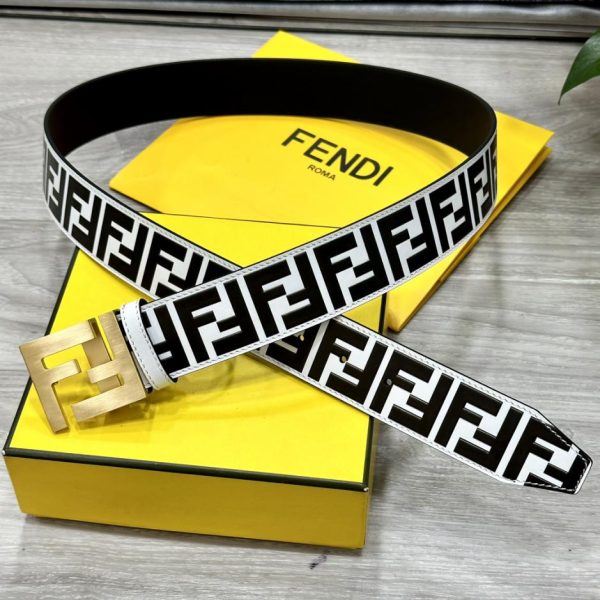Cintura larga FENDI 38MM in stile logo largo