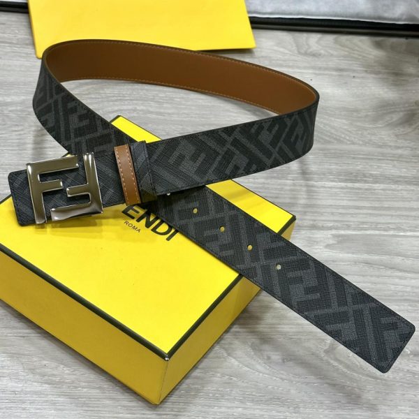 Cintura reversibile FENDI a doppio passante larga 4,0 cm