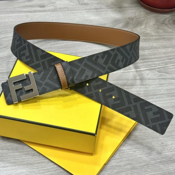 Cintura reversibile FENDI a doppio passante larga 4,0 cm