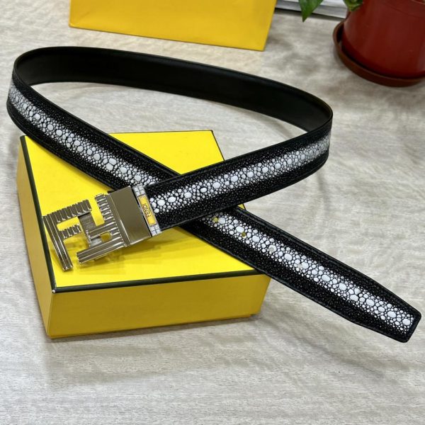 FENDI〈FENDI〉 larghezza 38 cm