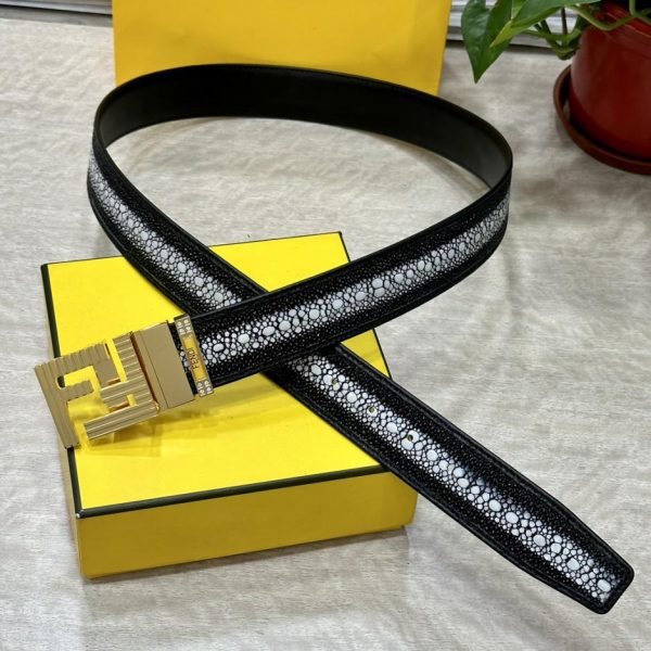 FENDI〈FENDI〉 larghezza 38 cm