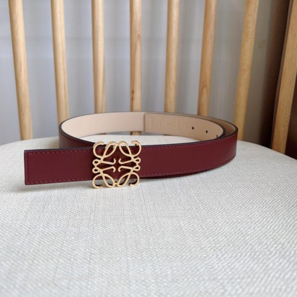 repliche,replica,perfette,siti di,affidabili,migliori siti,dove comprare,1:1,scarpe da ginnastica LOEWE contro l’ultima cintura dello stesso stile