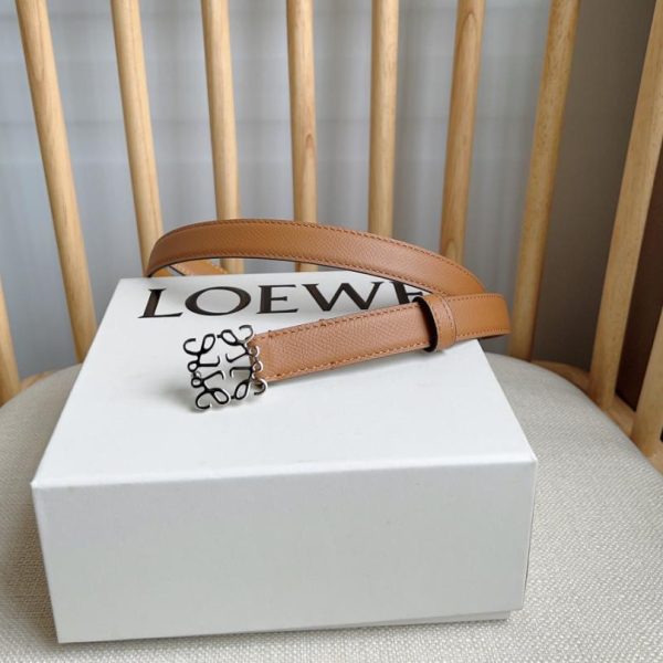 repliche,replica,perfette,siti di,affidabili,migliori siti,dove comprare,1:1,scarpe da ginnastica L’ultima cintura del bancone LOEWE è larga 2,0 cm