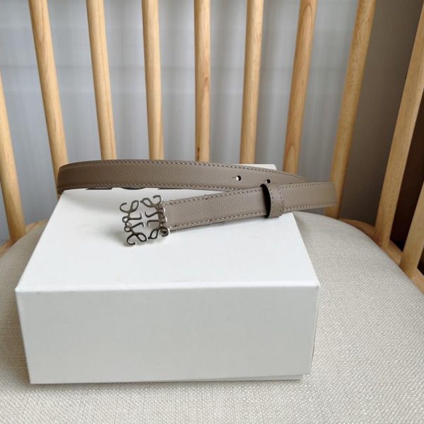 repliche,replica,perfette,siti di,affidabili,migliori siti,dove comprare,1:1,scarpe da ginnastica L’ultima cintura del bancone LOEWE è larga 2,0 cm