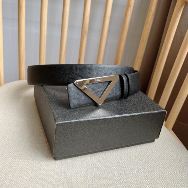 repliche,replica,perfette,siti di,affidabili,migliori siti,dove comprare,1:1,scarpe da ginnastica La nuova cintura di PRADA è larga 3,5 cm