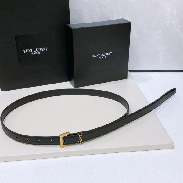 Cintura YSL in pelle di pecora larga 2,0 cm