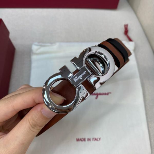 repliche,replica,perfette,siti di,affidabili,migliori siti,dove comprare,1:1,scarpe da ginnastica Ferragamo doppia fibbia da 25 mm da donna