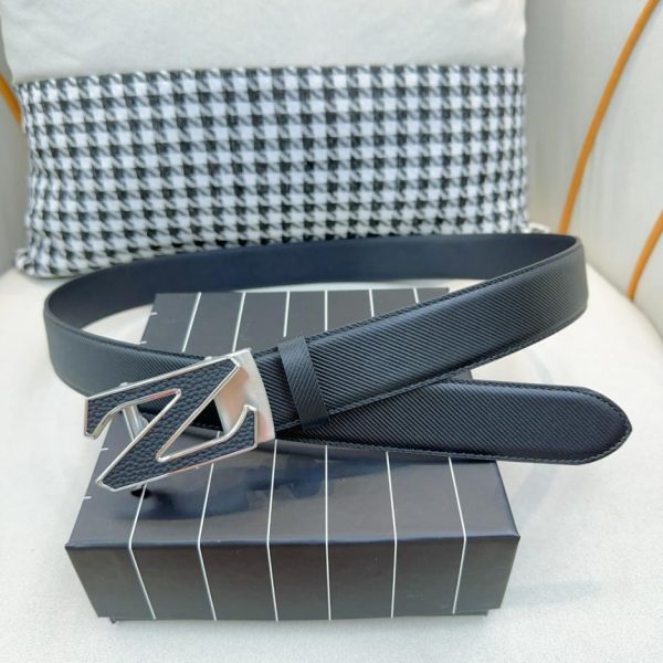 Larghezza da uomo in pelle di vitello importata Zegna: 3,5 cm