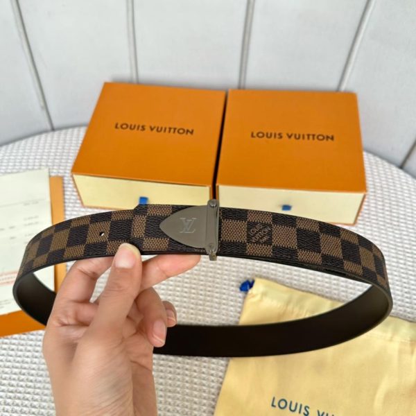 repliche,replica,perfette,siti di,affidabili,migliori siti,dove comprare,1:1,scarpe da ginnastica Cintura boutique da donna LOUIS VUITTON larghezza 35
