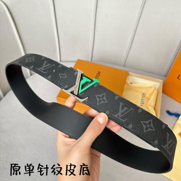 LOUIS VUITTON nuovo prodotto Cintura di larghezza 40 m