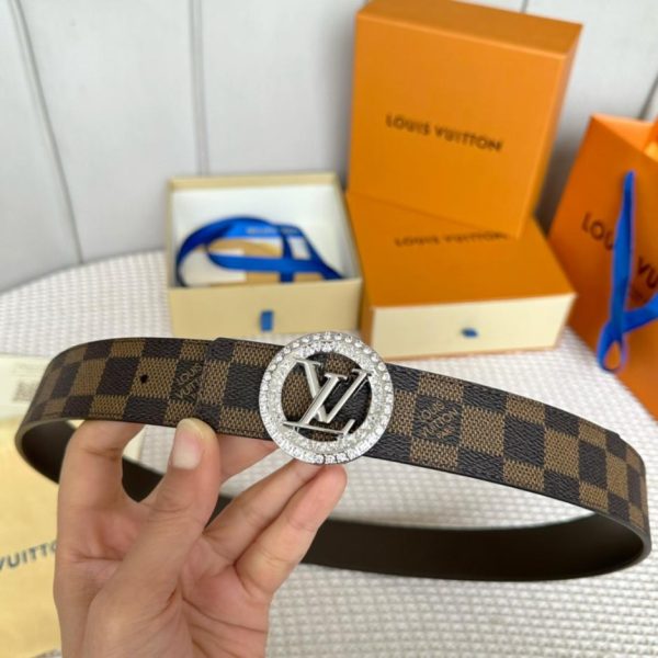 repliche,replica,perfette,siti di,affidabili,migliori siti,dove comprare,1:1,scarpe da ginnastica Cintura boutique da donna LOUIS VUITTON larghezza 35