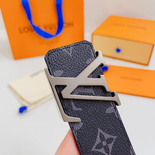 repliche,replica,perfette,siti di,affidabili,migliori siti,dove comprare,1:1,scarpe da ginnastica Cintura classica LOUIS VUITTON larghezza 4.0