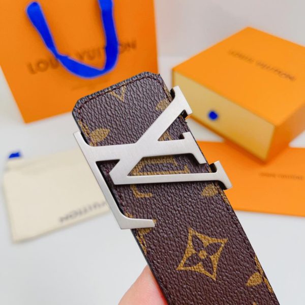 repliche,replica,perfette,siti di,affidabili,migliori siti,dove comprare,1:1,scarpe da ginnastica Cintura classica LOUIS VUITTON larghezza 4.0